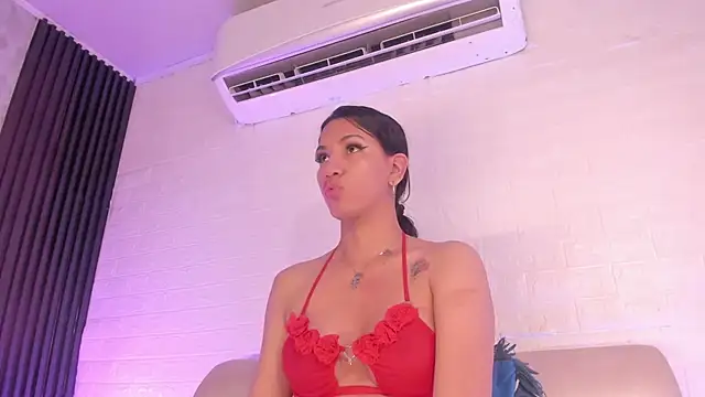 LaiilyBell12 webcam