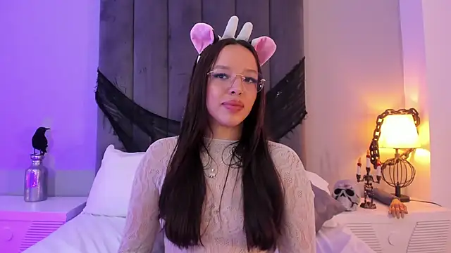 ValkyriaSteel live cam on StripChat