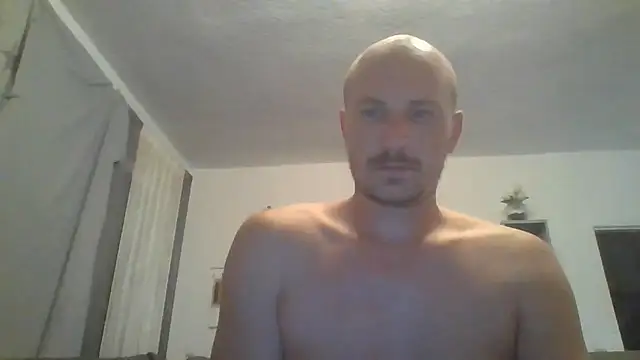 banger1994 live cam on StripChat
