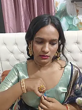 dipak_kalal_chudai (F milf) - bed tease panty off