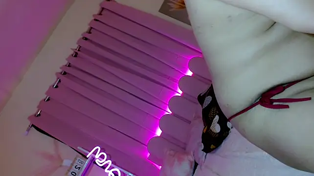 falling_angel96 (T young) - LETS EXPLODE TOGETHER???