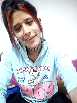 Lya_Ross19 webcam