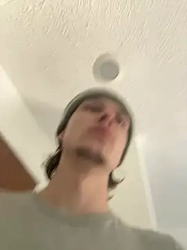 8inchesfr (M young) - jerkoff for 2 mins
