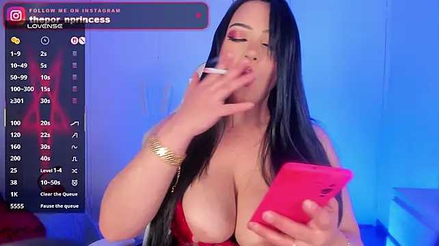 the_porn_princesss (F young) - boobs out + spit