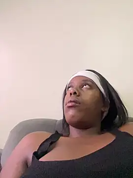 petite_bee (F teen) - I missed you daddy  🍆🍑💦❤️