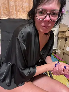 masher_ (F milf) - Anal play with dildo
