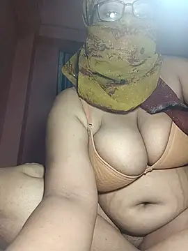 samiya_love143 (F young) - Boobs show