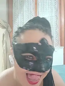 foxygiusy (F milf) - CAVALCO IL DILDO SULLA SEDIA