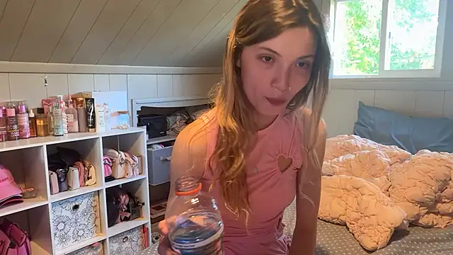 kaialuvv (F teen) - Strip to lingerie