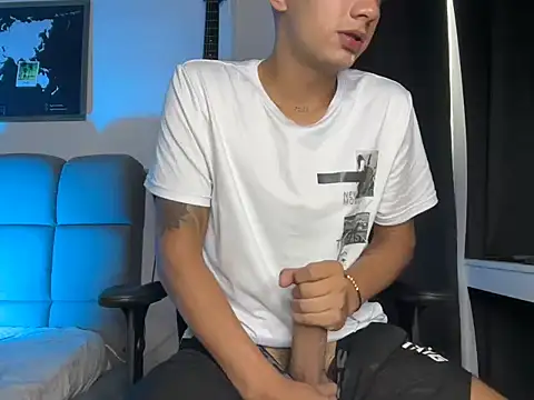 soydaniel_naughty (M twink) - SHOW CUM