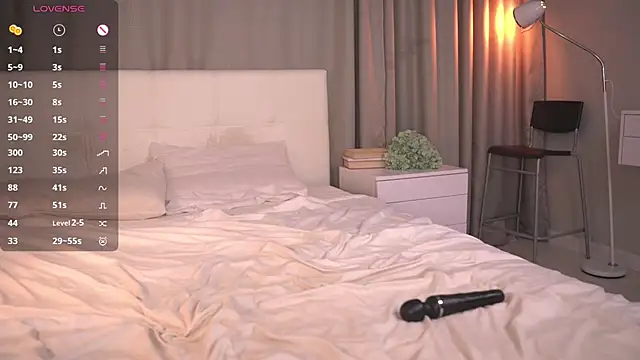 HuldaAutman live cam on StripChat