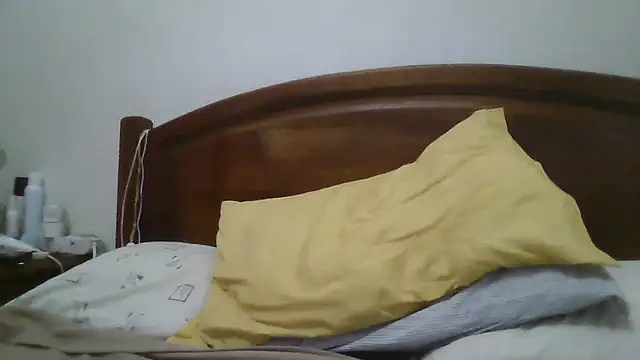 Rochinha73 live cam on StripChat