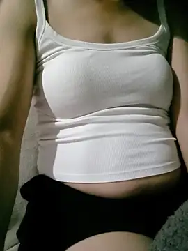 LaLa-Bb live cam on StripChat