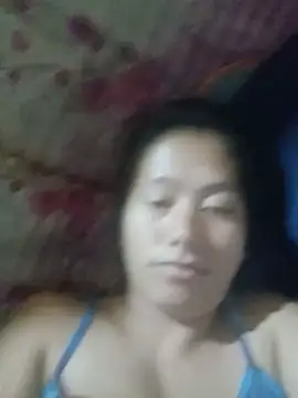 mommyyeng26 (F young) - Help me to cum
