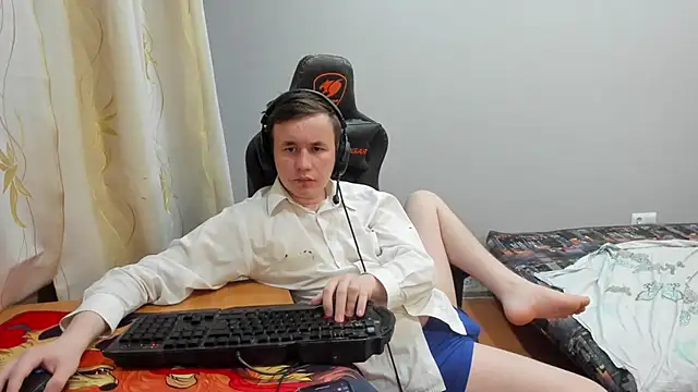 iliaskrislove live cam on StripChat