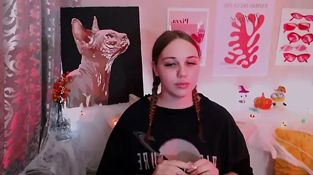LunaViixen live cam on StripChat