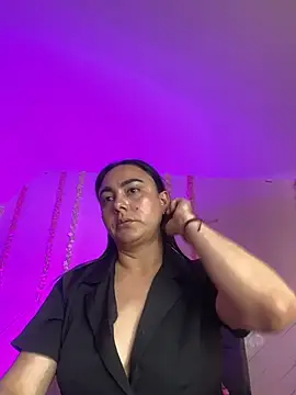 anika_ec