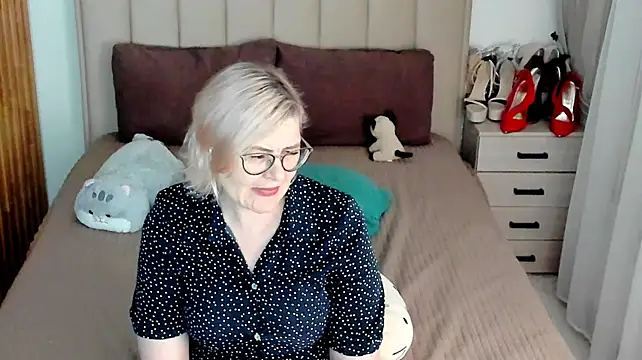 sabrinamacmarren
