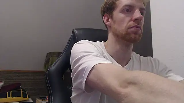 Milkyman7 live cam on StripChat