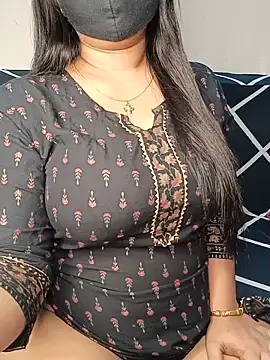 SSiya- live cam on StripChat