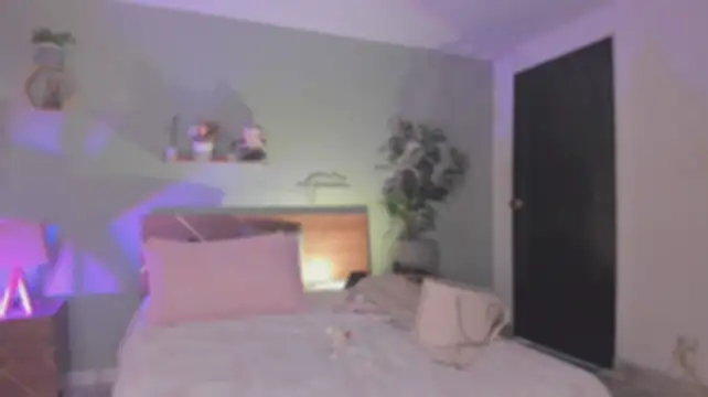 yarirose (F young) - wet my pussy   ✨