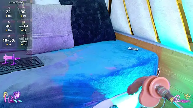 Luna_Naughty1