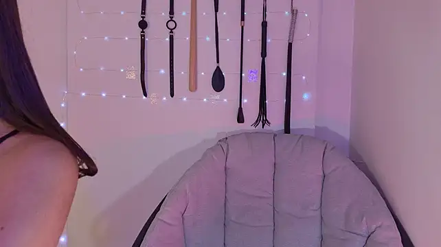 nina_kink webcam