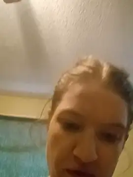 Freakydeafgirl