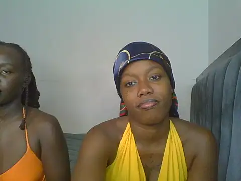 Nasty_Tetty live cam on StripChat