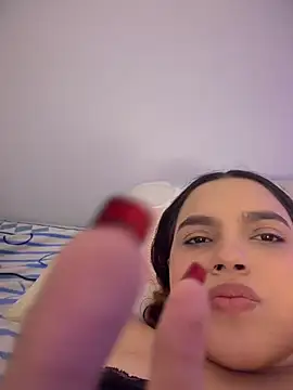 colibri_xxx (F young) - NAKED HIDDEN PARENTS