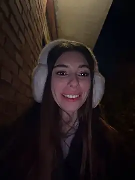 ameliecrystal (F young) - fingering me till i cum >_<