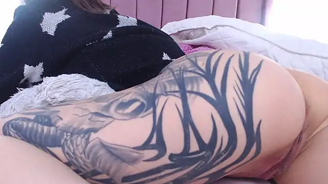 emma_foxi (G young) - flash pussy