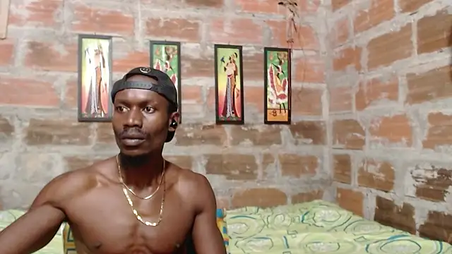 miltonjjakee (Ask my age) - chow cum bby hot