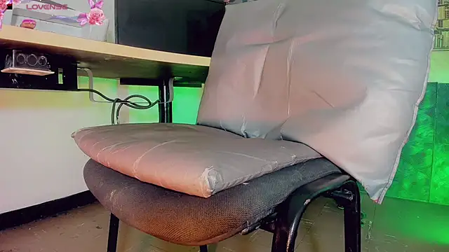 paolita__sexy (T young) - 🥵🥵milk explosion for daddy🥵🥵