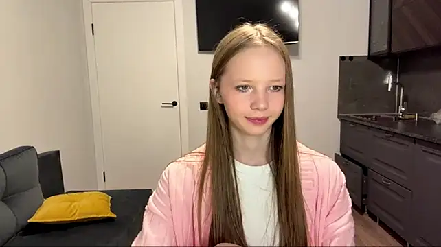 dionnastrech (F teen) - i know u want a kiss from me ><