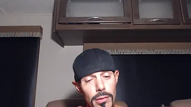 thickd2c (Ask my age) - LEANING BACK COUCH NAKED JERKIN TIL CUM