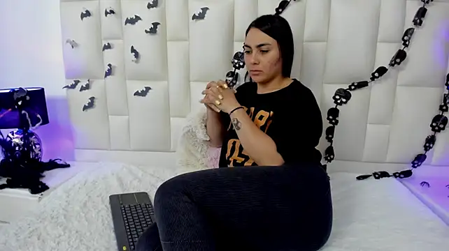 Ariana_rouse