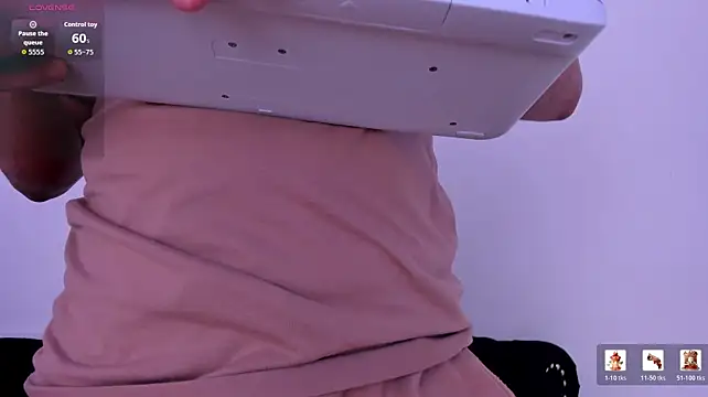 Axel_grey_ live cam on StripChat