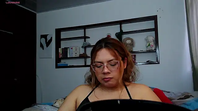 Moritamoon live cam on StripChat