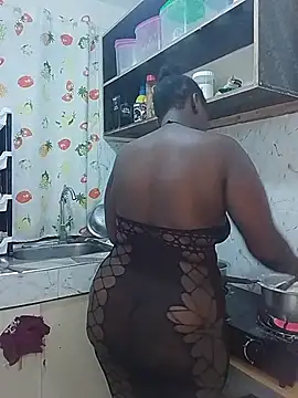 Wairimu1 live cam on StripChat