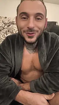 mronisama (M young) - Show masturbation huileux nu ✨🍆