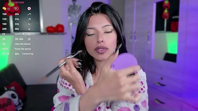 NanakoDollx live cam on StripChat
