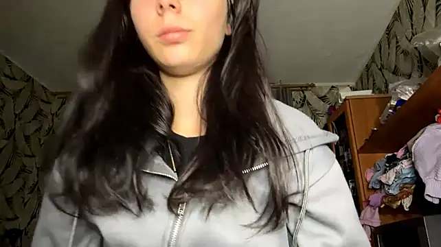 LilyMinimum live cam on StripChat