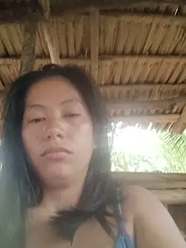 mommyyeng26 live cam on StripChat