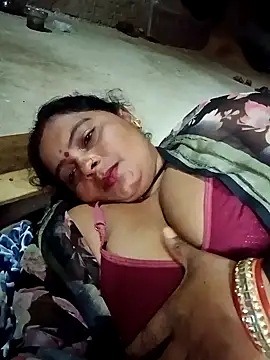 kosovo_lodhi (F milf) - Pussy Show Private cell  me