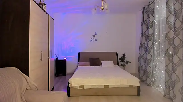 PlayfulDaisy
