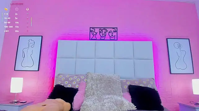 charlotte_kisss