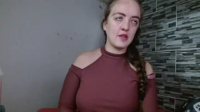 Venus_Santana live cam on StripChat