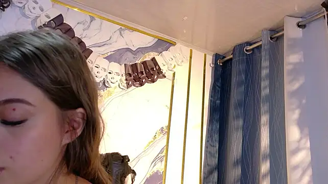 AmmyJones_ webcam
