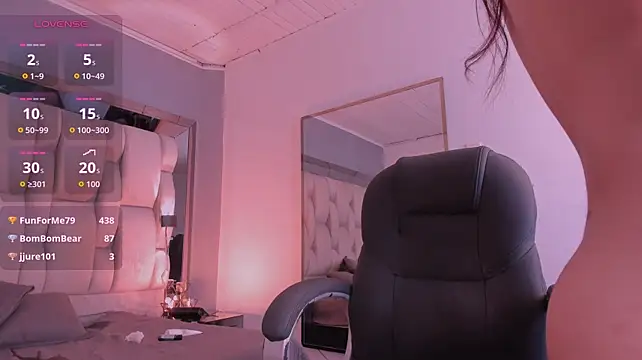 CassieBonbon live cam on StripChat